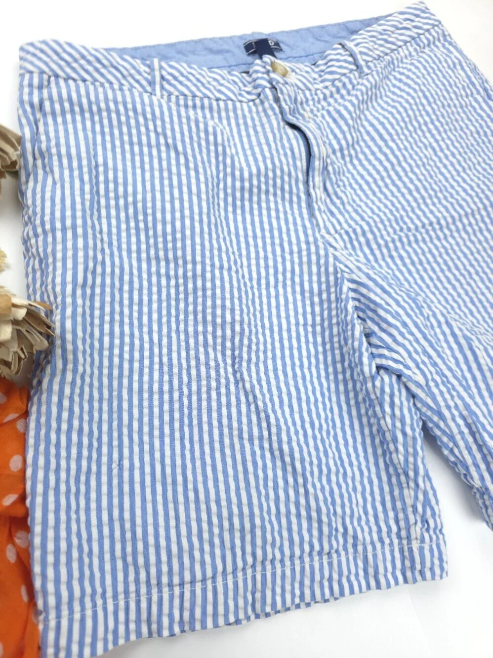 Izod Men's Blue and White Striped Seersucker Shorts Sz 36